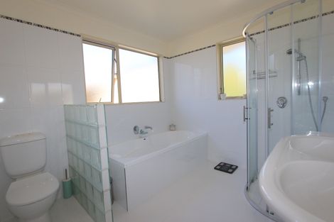 Photo of property in 20 Magnolia Drive, Springlands, Blenheim, 7201