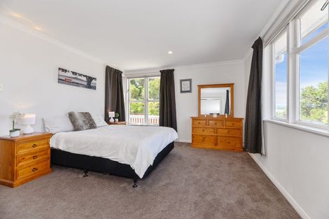 Photo of property in 54 Don Buck Road, Massey, Auckland, 0614