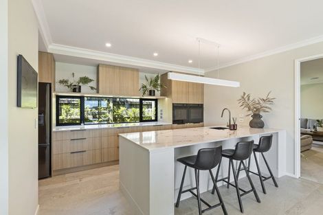 Photo of property in 51 Fernbrook Drive, Hurworth, New Plymouth, 4310