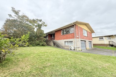 Photo of property in 1/4 Illana Place, Ranui, Auckland, 0612