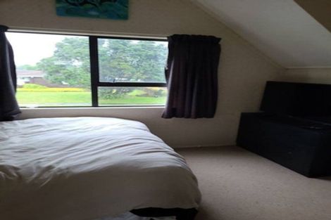 Photo of property in 6 Ngamotu Place, Mount Maunganui, 3116