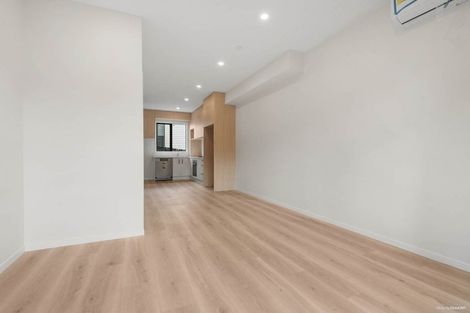 Photo of property in 55e Redwood Drive, Massey, Auckland, 0614