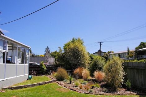 Photo of property in 4 Mcclure Street, Feilding, 4702
