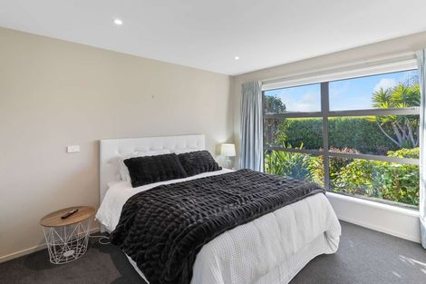 Photo of property in 7 Seaward Street, Pegasus, 7612