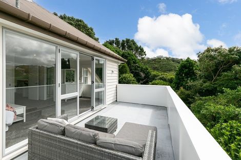 Photo of property in 35a Mandalay Terrace, Khandallah, Wellington, 6035