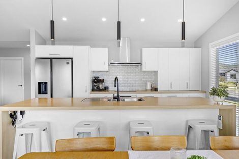 Photo of property in 36 Hopkirk Avenue, Wallaceville, Upper Hutt, 5018