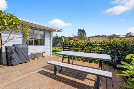Photo of property in 252 Oneriri Road, Kaiwaka, 0573