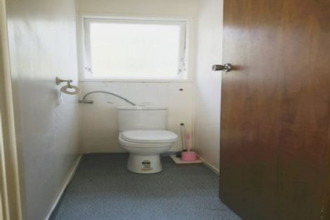 Photo of property in 18 Chevis Place, Pakuranga, Auckland, 2010