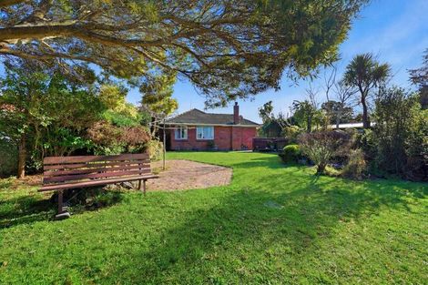 Photo of property in 6 Bedford Street, Te Atatu South, Auckland, 0610