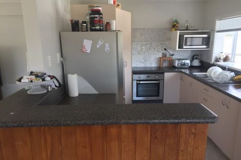 Photo of property in 27a Alice Avenue, Orewa, 0931