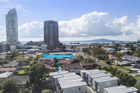 Photo of property in Habitat Apartments, 10/31 Byron Avenue, Takapuna, Auckland, 0622