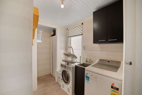 Photo of property in 195 Derby Street, Gisborne, 4010