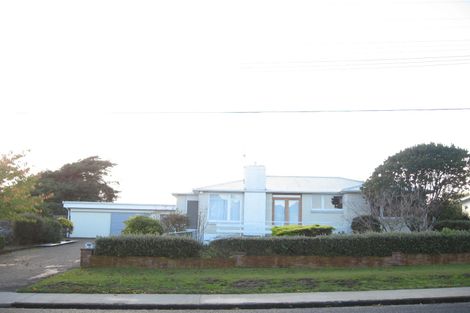 Photo of property in 96 Alexander Road, Raumati Beach, Paraparaumu, 5032