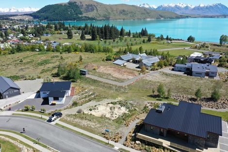 Photo of property in 18 Mistake Drive, Lake Tekapo, 7999