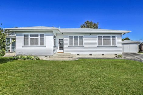 Photo of property in 437 Dalcross Street, Mayfair, Hastings, 4122