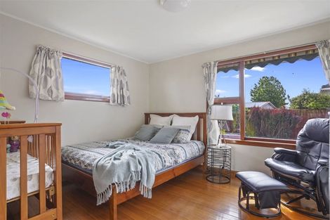 Photo of property in 7 Glenora Place, Hornby, Christchurch, 8042