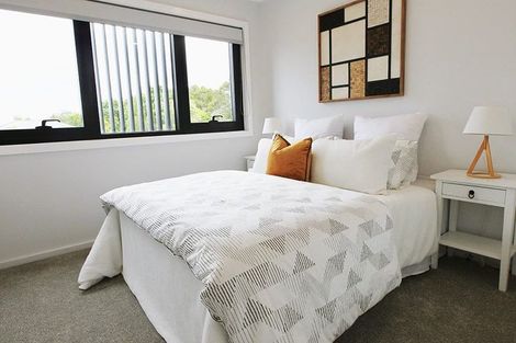 Photo of property in 7/15 Toru Street, Te Atatu Peninsula, Auckland, 0610