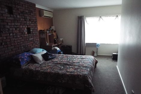 Photo of property in 71 Yaldhurst Road, Sockburn, Christchurch, 8042