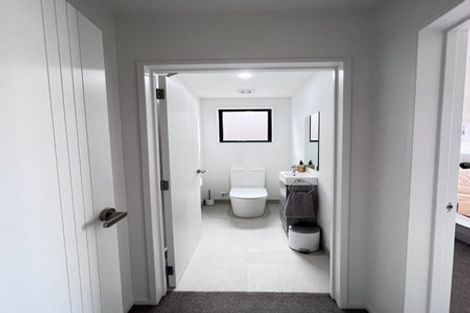 Photo of property in 7 Desalt Drive, Hobsonville, Auckland, 0616