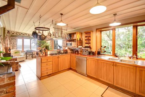 Photo of property in 80 Purakaunui Road, Mihiwaka, Port Chalmers, 9081