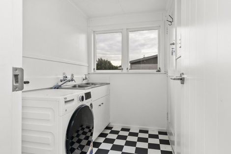 Photo of property in 16 English Street, St Andrews, Hamilton, 3200