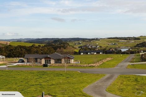 Photo of property in 15 Woodleigh Lane, Mangawhai, 0573