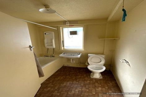 Photo of property in Batchelor Flats, 32 Bowen Street, Feilding, 4702