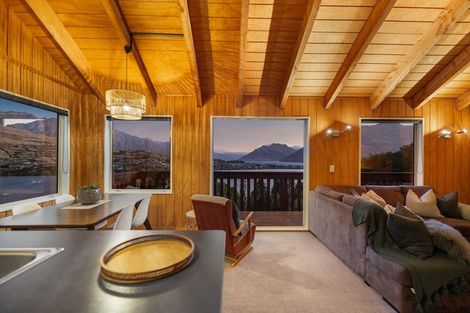 Photo of property in 6b Gum Lane, Queenstown, 9300