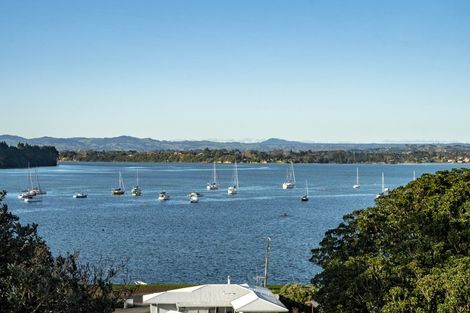 Photo of property in 101 Harbour View Road, Omokoroa, 3114