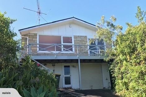 Photo of property in 8 Cypress Place, Sunnynook, Auckland, 0620