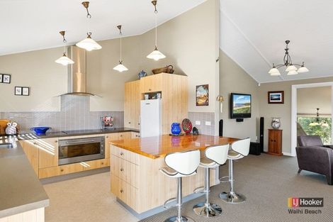 Photo of property in 19 Wakanoi Place, Bowentown, Waihi Beach, 3177