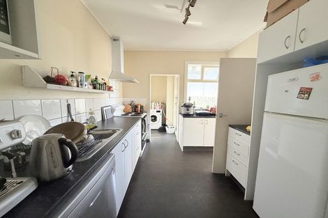 Photo of property in 2 Henry Street, Kilbirnie, Wellington, 6022