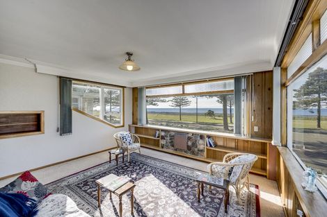 Photo of property in 619 Marine Parade, Napier South, Napier, 4110