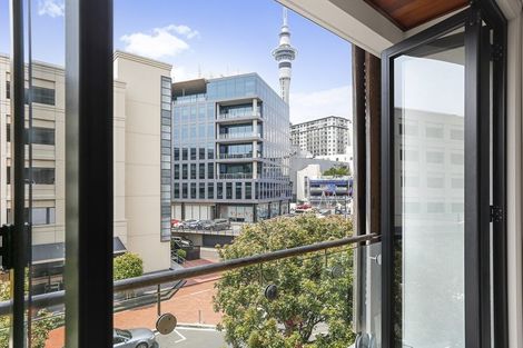 Photo of property in Latitude 37 East Apartments, 2m/20 Pakenham Street East, Auckland Central, Auckland, 1010