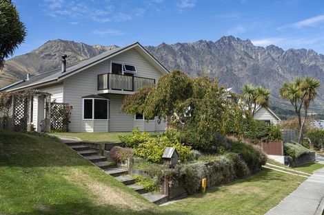 Photo of property in 19 Alta Place, Frankton, Queenstown, 9300