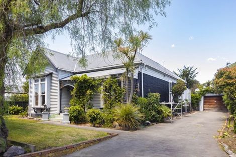Photo of property in 33 Collingwood Street, New Brighton, Christchurch, 8061