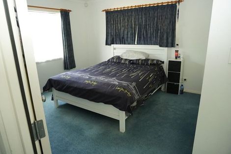 Photo of property in 404a East Tamaki Road, East Tamaki, Auckland, 2013
