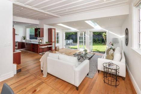 Photo of property in 35 St Marys Road, Saint Marys Bay, Auckland, 1011