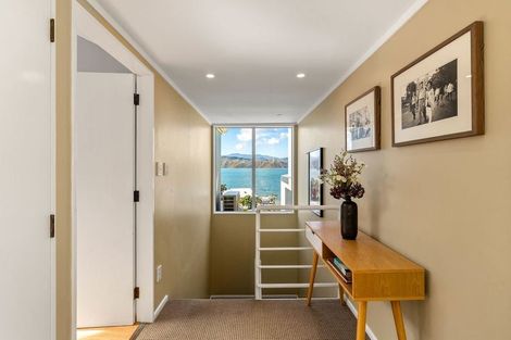 Photo of property in 90b Awa Road, Seatoun, Wellington, 6022