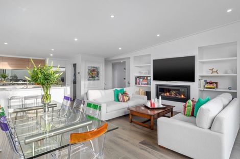 Photo of property in 118a Muricata Avenue, Mount Maunganui, 3116