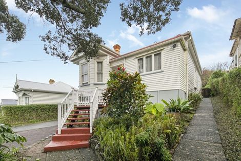 Photo of property in 52 Hill Street, Onehunga, Auckland, 1061