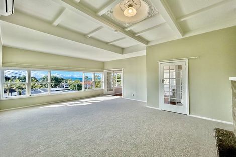 Photo of property in 7a Audrey Road, Takapuna, Auckland, 0620