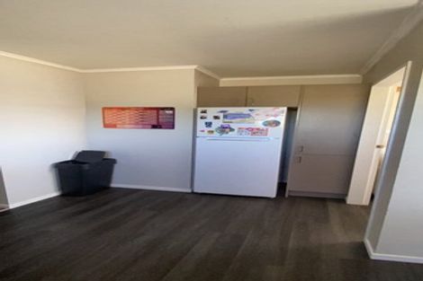 Photo of property in 69a Hartford Crescent, Totara Park, Upper Hutt, 5018