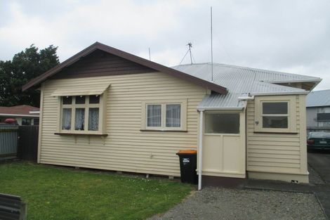 Photo of property in 29 Mcgiffert Street, Palmerston North, 4410