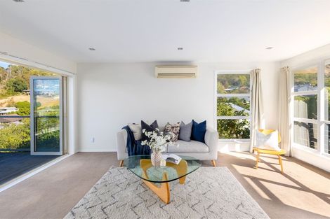 Photo of property in 9 Bayview Place, Cass Bay, Lyttelton, 8082