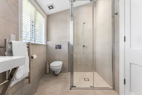 Photo of property in 40 Weka Street, Fendalton, Christchurch, 8041