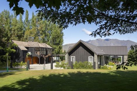 Photo of property in 122 Slope Hill Road, Lake Hayes, Queenstown, 9371