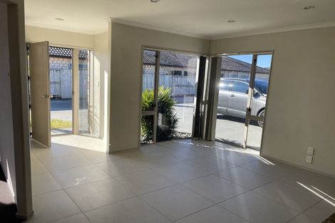 Photo of property in 15 Sophies Way, Papamoa Beach, Papamoa, 3118