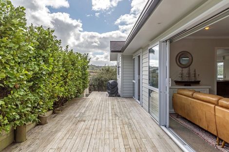 Photo of property in 15 Fern Court, Orewa, 0931