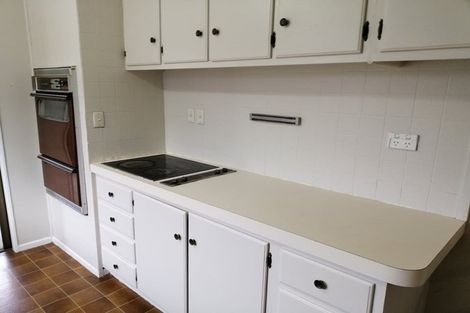 Photo of property in 111 Norana Road, Timberlea, Upper Hutt, 5018